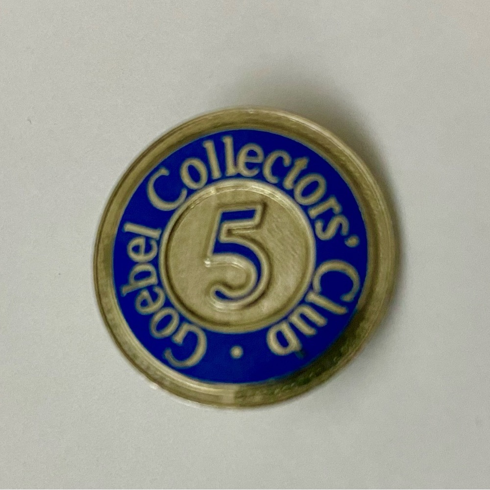 VTG Goebel Collectors Club 5 Year Member Silver Tone Enamel Pin Hummel Figurines